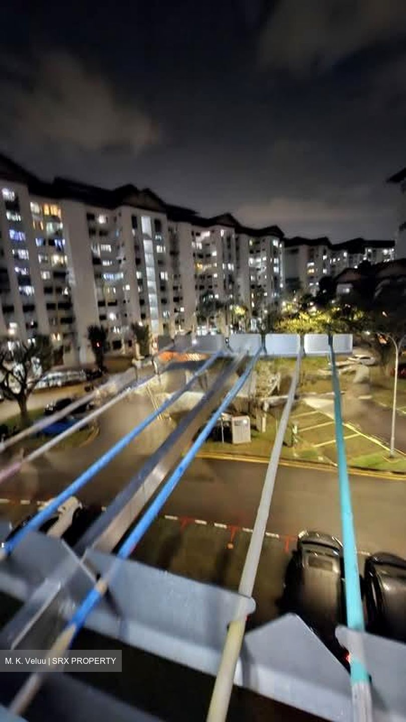 Blk 261 Jurong East Street 24 (Jurong East), HDB 3 Rooms #583992451